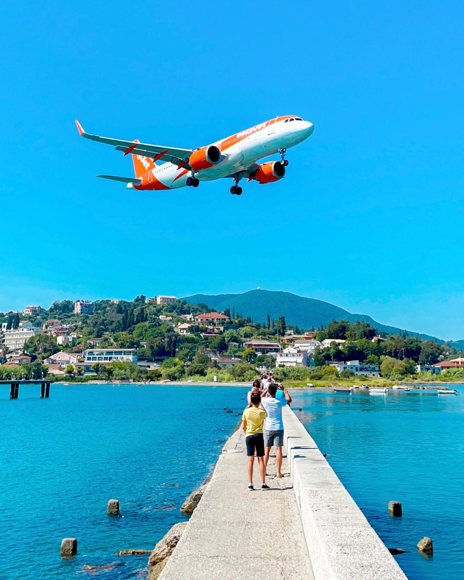 Save up to £200 on Bookings at easyJet